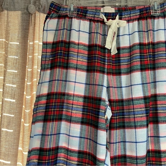 LOVE By Gap Red Plaid Flannel Pajama Two Piece Set Size Medium - Picture 6 of 16